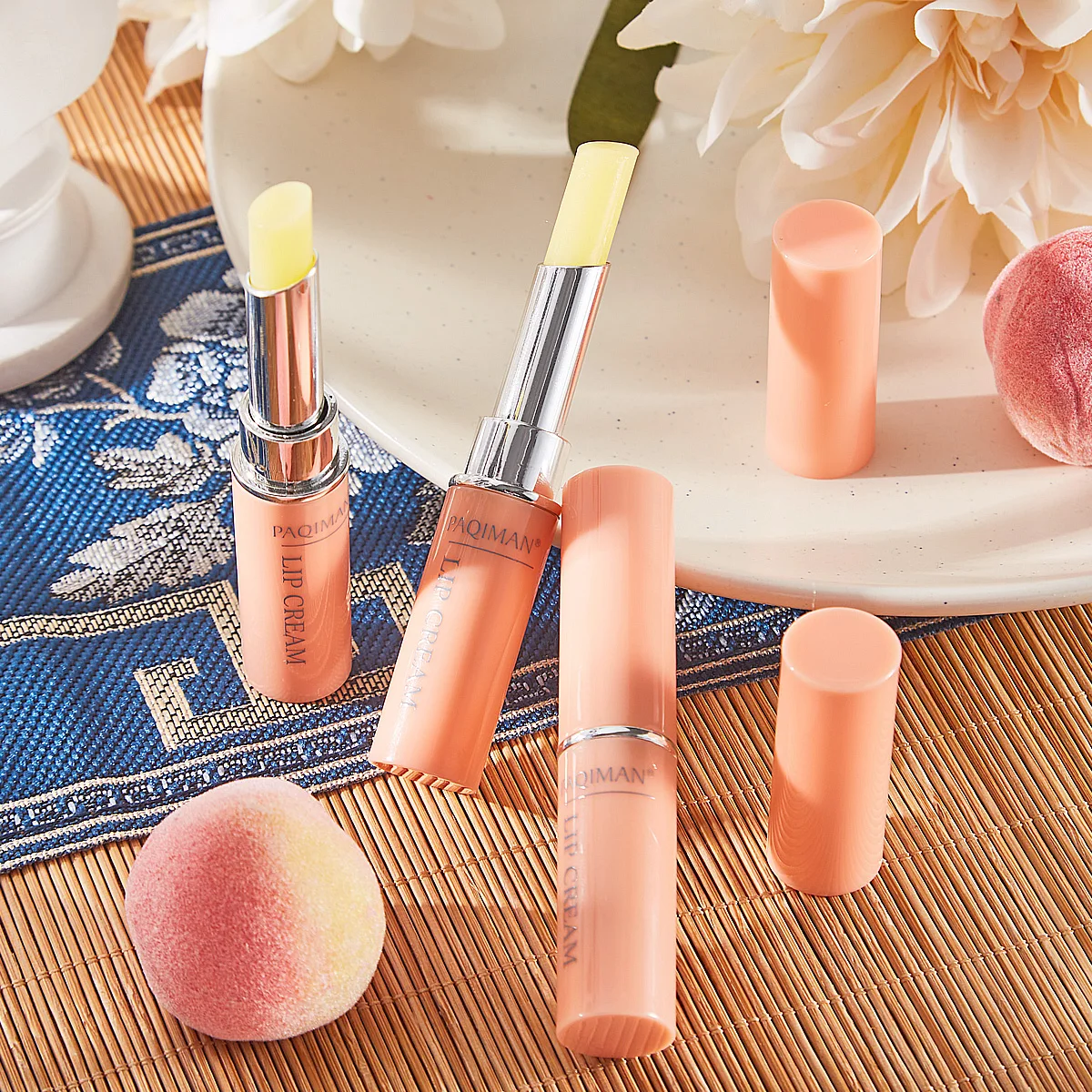 PAQIMAN Hyaluronic acid lip balm female moisturizing anti-crackling colorless lip balm
