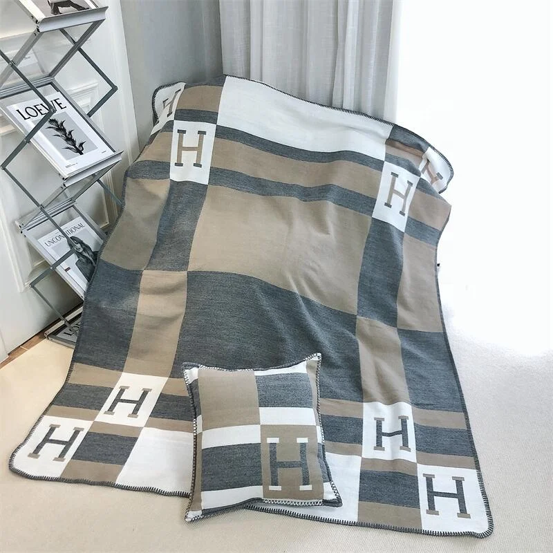 flight air conditioning sofa blanket single shawl scarf car nap large lattice home h blanket wholesale