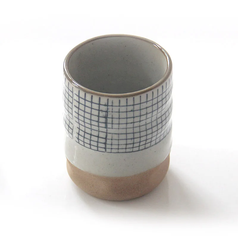 
Japanese and Korean tea cup stoneware ceramic hand-painted mug lattice creative ceramic tea cup 