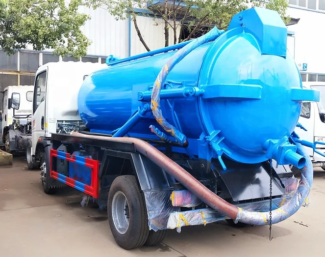 CLW5071GXW3 HOWO 5000L Sewage Suction Truck Stainless steel model