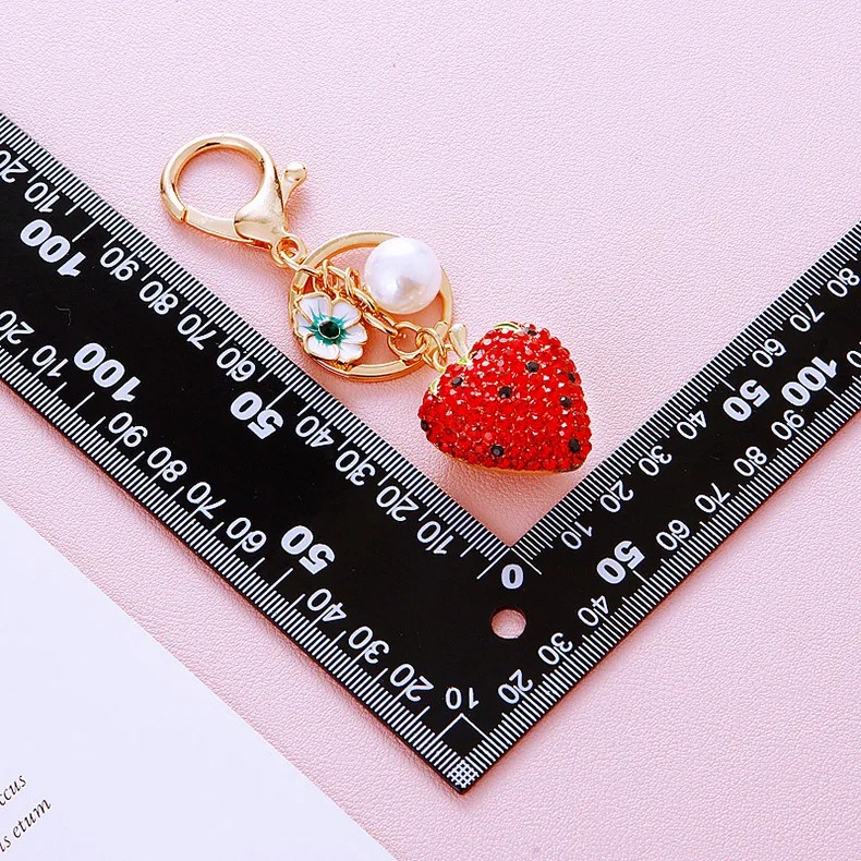 Bling Crystal Rhinestone Keychain 3D Cubic Dragon Fruit litchi Shanzhu Cherry Key chains Diamond Car Keyring Strawberry Keychain