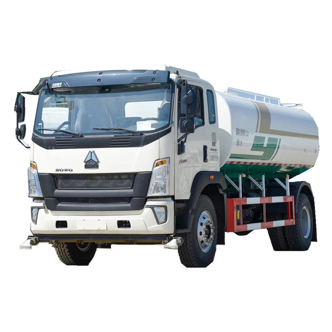 6000 Liter Drinking 4*2 Water Tank Sprinkler Truck For Dongfeng Sinotruk