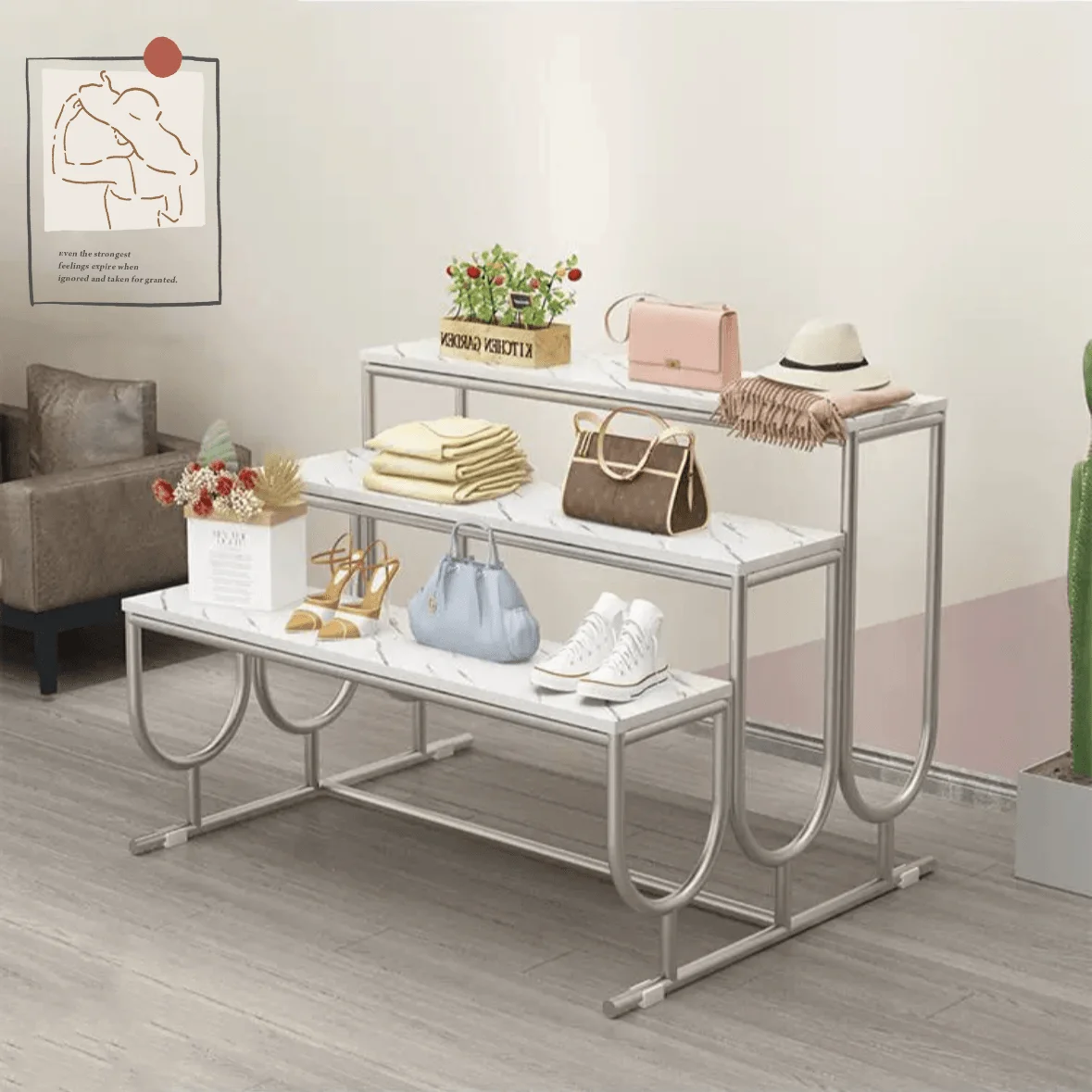 Boutique Shop Commercial Chrome Garment Shelf Metal Clothing Stand Gold Clothes Display Rack For Clothing Store.