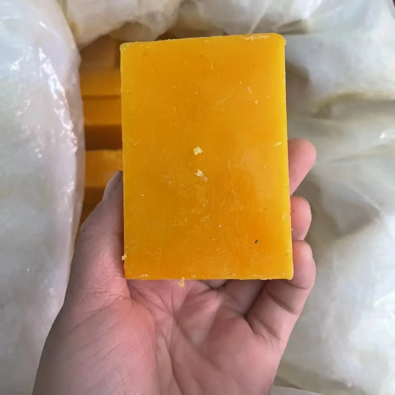 Cheap Edible Yellow Beeswax Price for honeycomb | Cosmetics | Hair Wax | Mascara | Moustache Wax