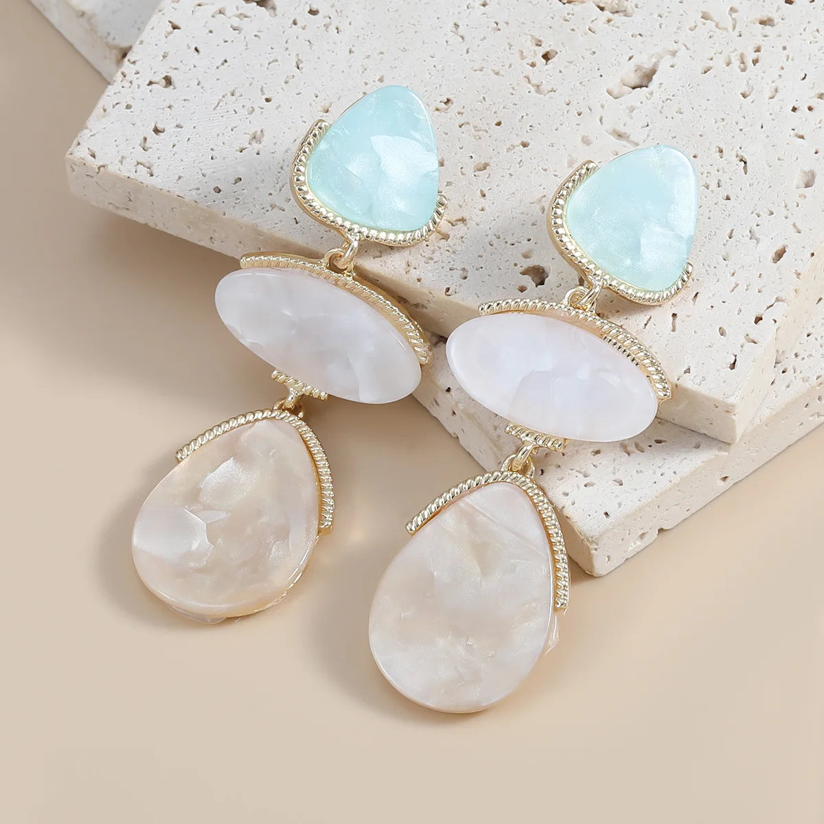 Fashion New Acetic Acid Plate dangle Earrings Multi layer Geometric brown Resin Pendant Earrings Wholesale for Women