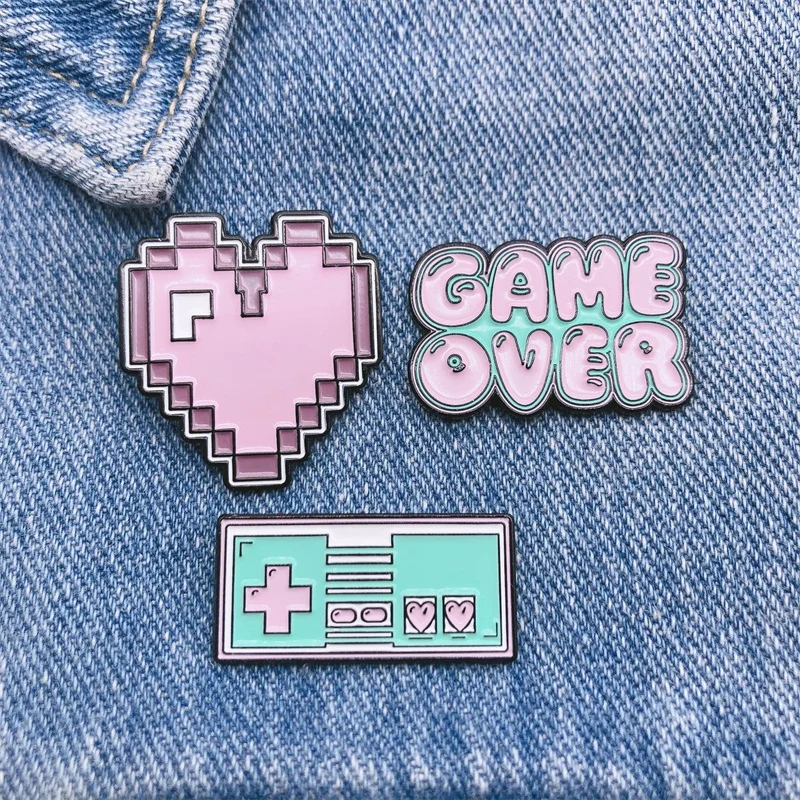 Cheap High quality custom cartoons heart metal hard enamel pin lapel pins