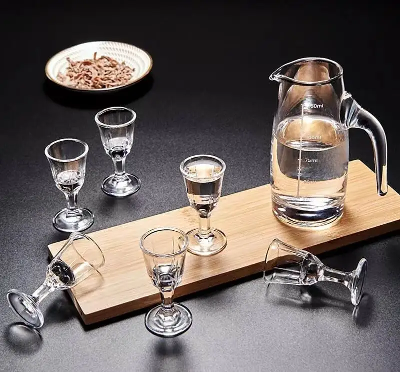 8ml 10ml Mini Stemware White Spirit Goblet Maotai Wine Glass Cup Tiny Shot Glass With Foot For Baijiu Soju Liquor Saki Sake B005