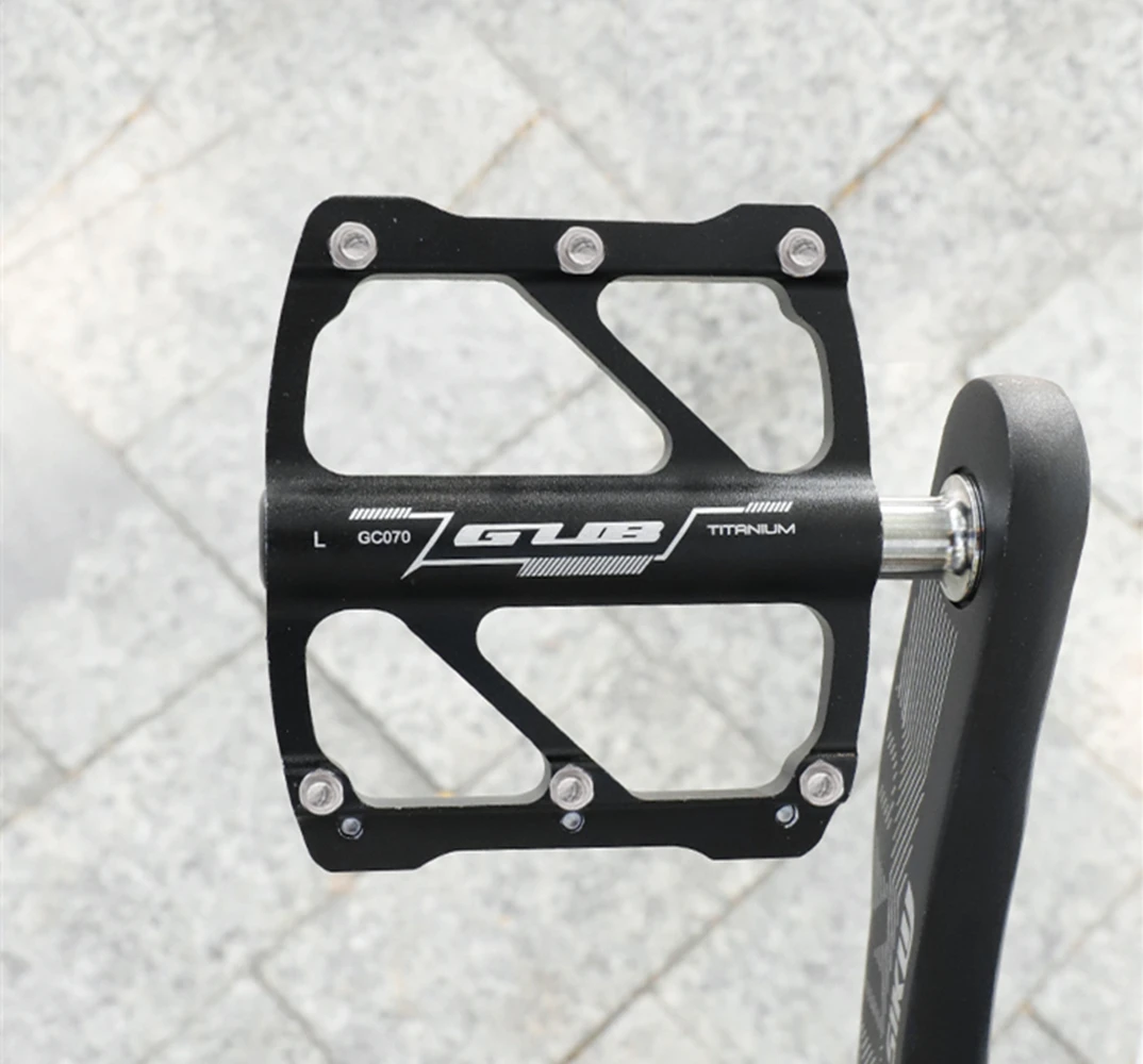 GUB GC-071 Titanium pedal Anti-slip Ultralight CNC MTB Sealed 3 Bearing Pedals BMX Accessories mountain bike pedals