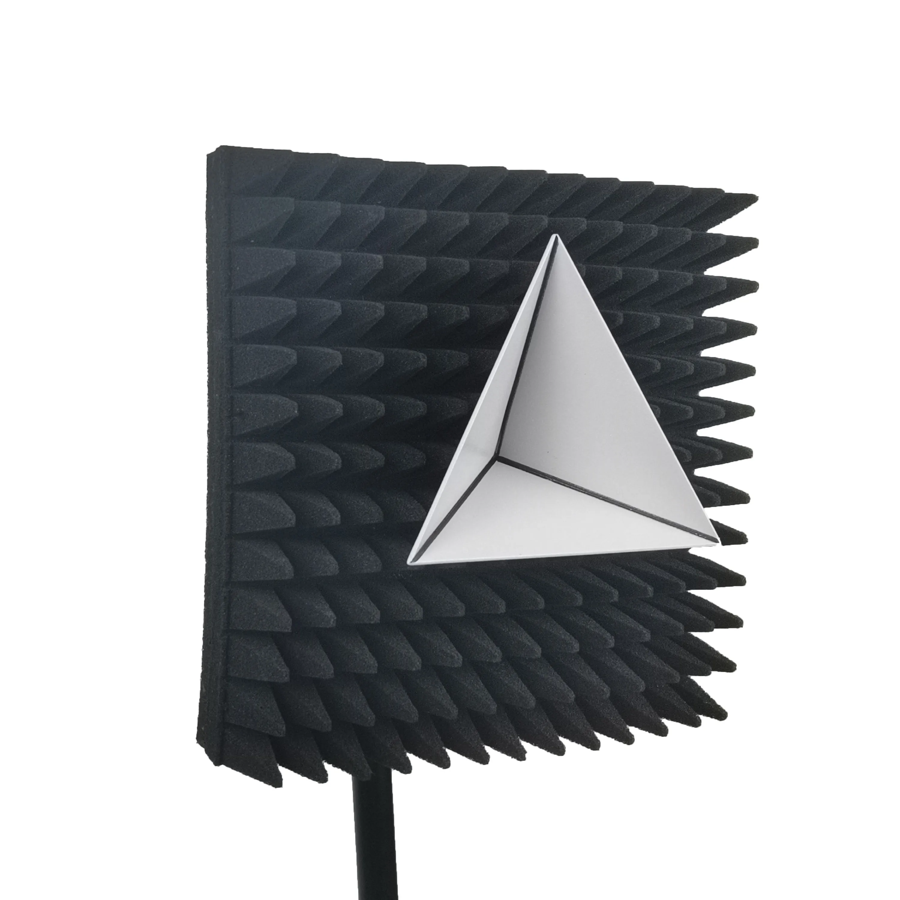 Radar angle reflector with bracket