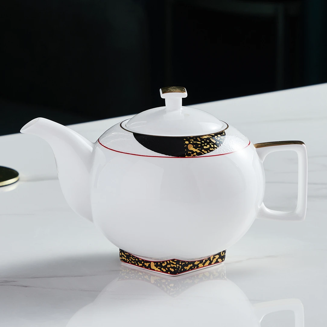 PITO Dubai Arabic Tableware Coffee Pot Luxury Tea Set Pot Black Gold Decal Design Bone China Ceramic Teapot for Banquet Party