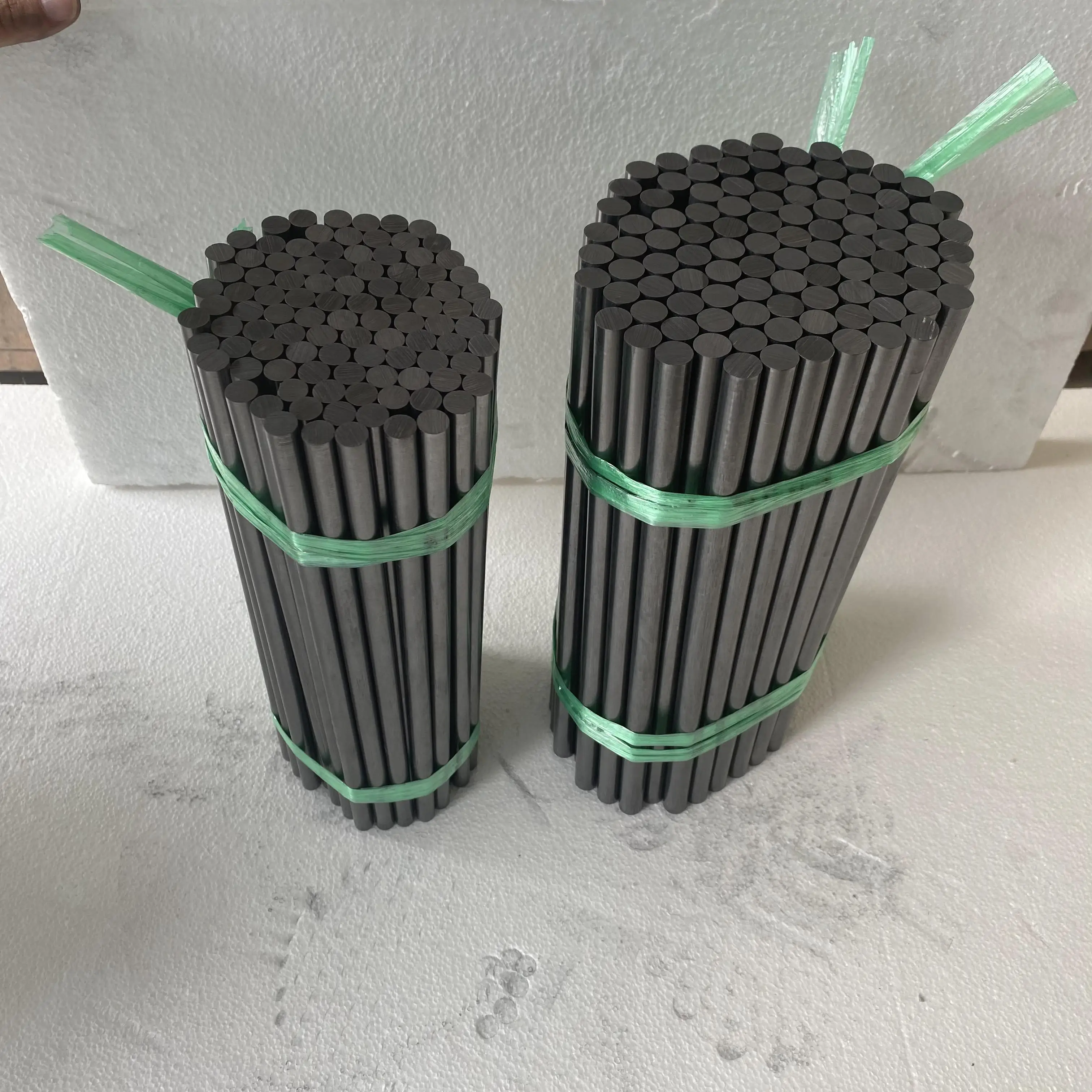 10mm 99.99% Graphite Electrode Cylinder Rod Length 150mm