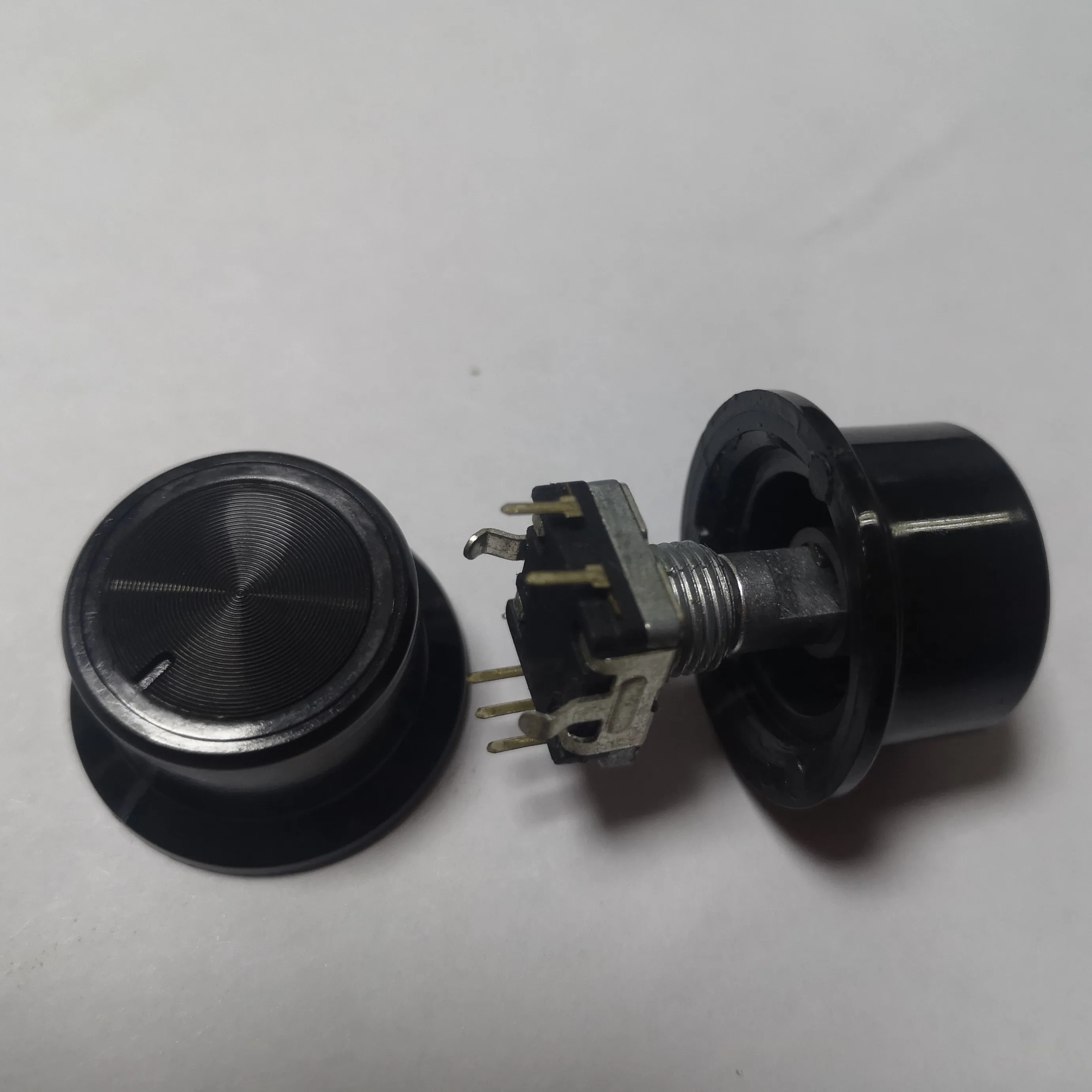 16mm Potentiometer encoder XN-P008Pointer to a transparent