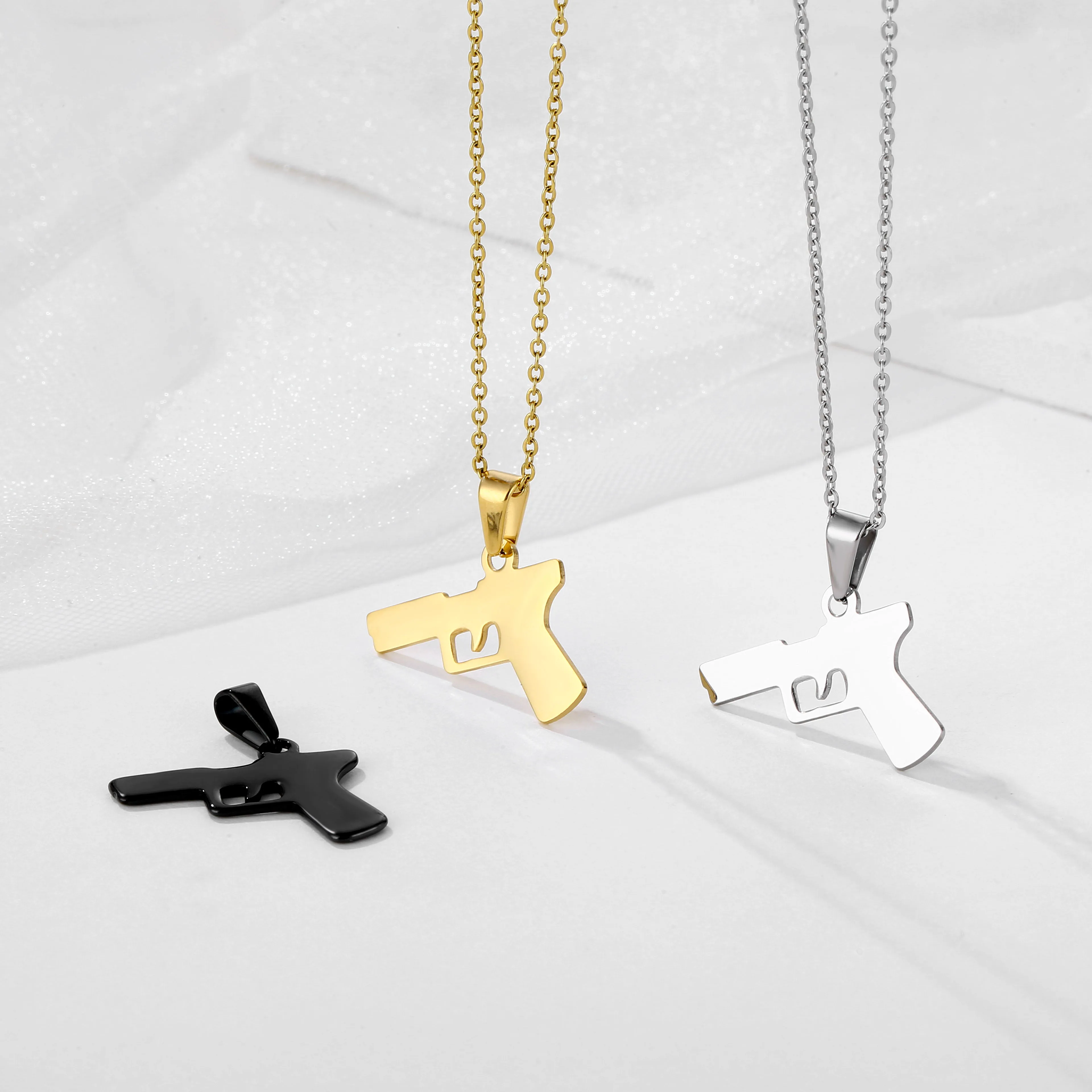 Engravable Plate Customize Jewelry Accessories Black Color Plated Stainless Steel Jewelry Gun Pendant Charm for Necklace Making