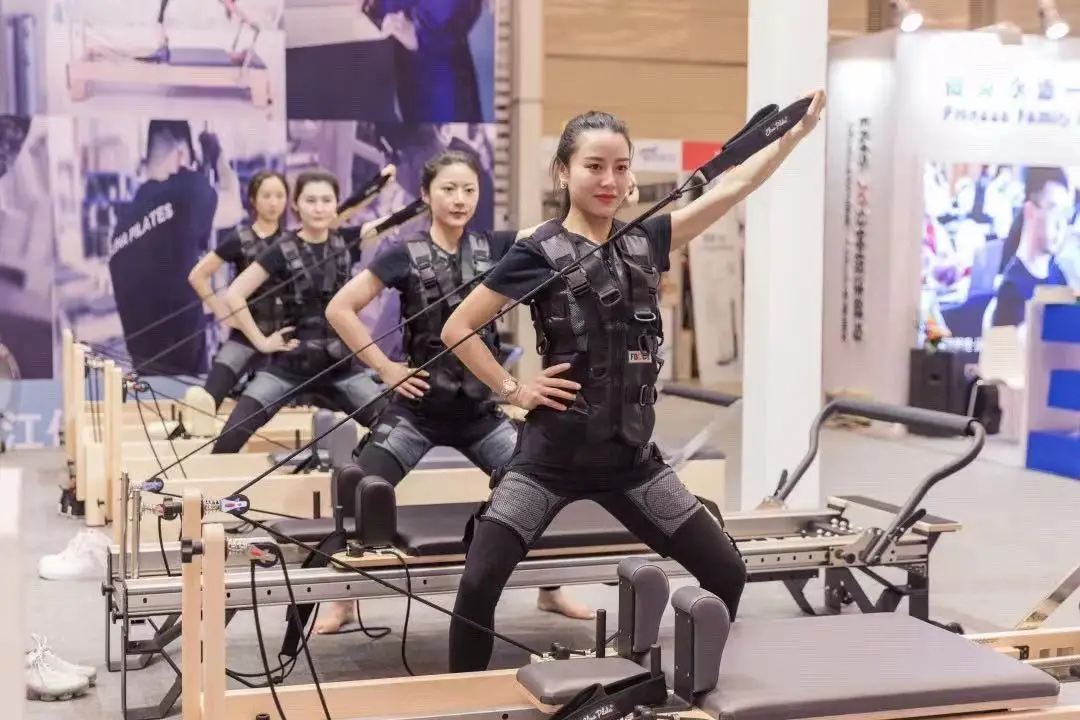 EMS fitness suit, EMS  body shape dress,wireless EMS system