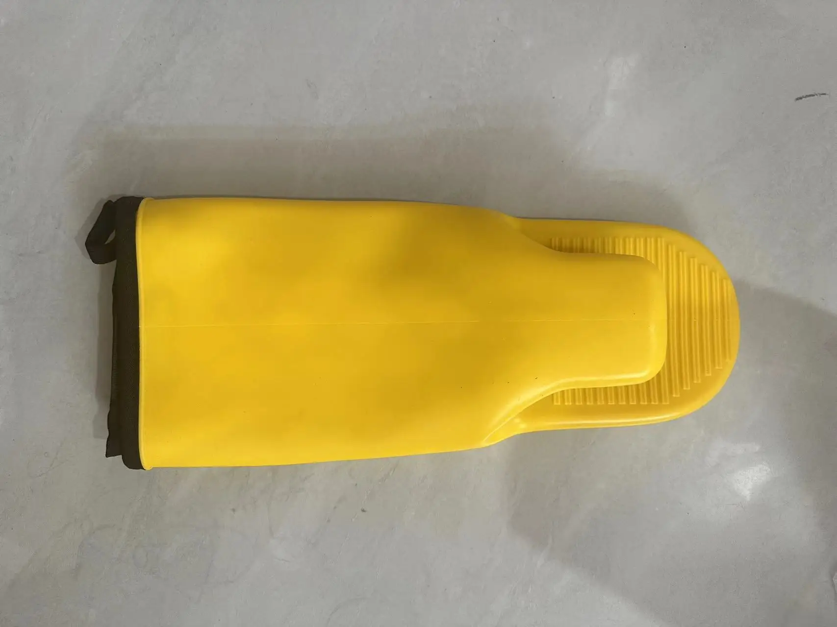 Hot Selling Cheap Fire Rescue Heat Insulation Property Protective Heat Resistant Gloves Insulated And Heat-Resistant Gloves