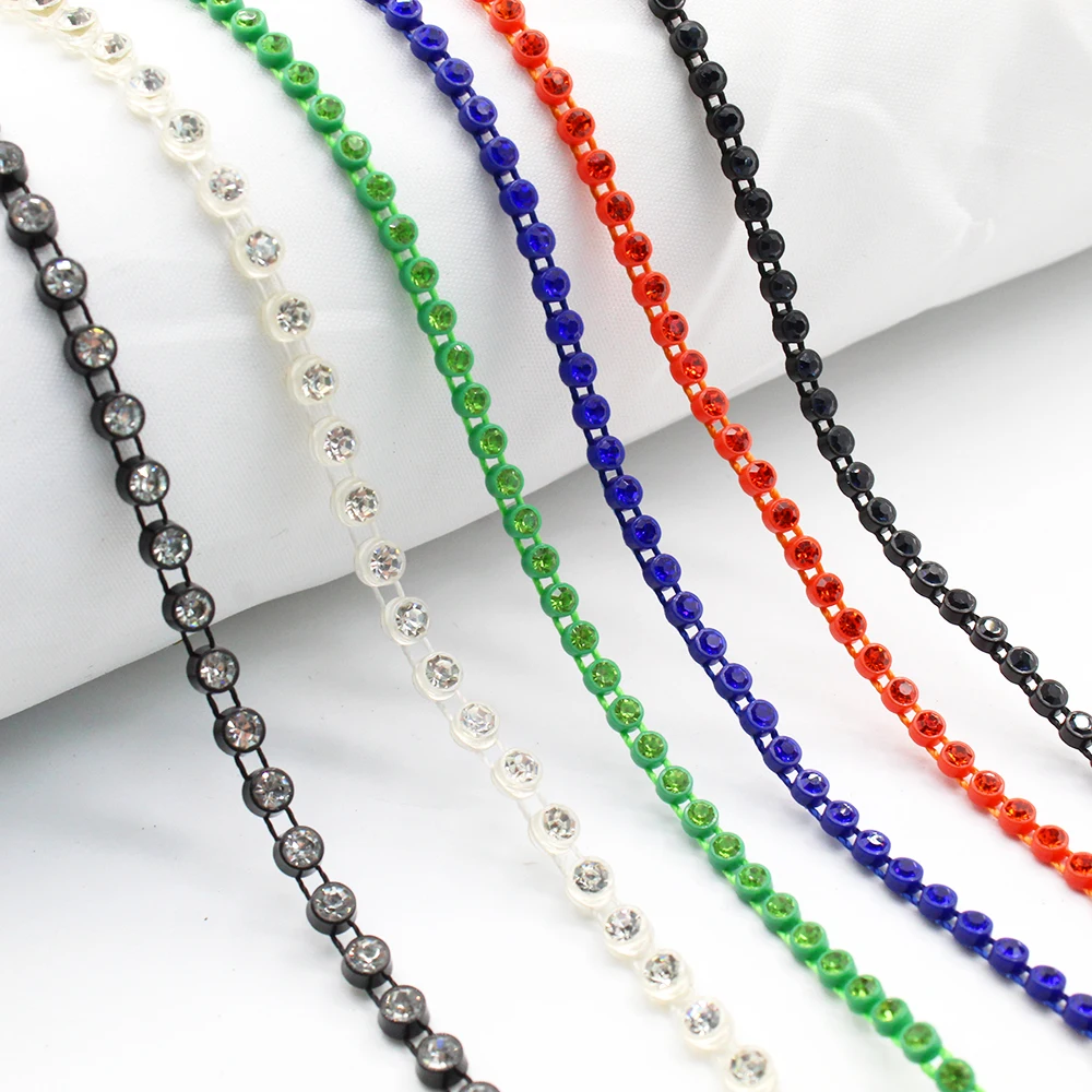 Wholesale SS6 Acrylic Rhinestone Banding For Jewelry Findings Plastic Trimming Rhinestones Chain