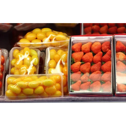Wholesale PVC Food Grade Cling Plastic Wrap 30cm Width 300m Length Fresh Keeping Roll Film High Candy Chocolate Packaging