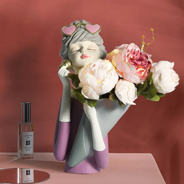 Creative Nordic style lovely girl statue vase resin Christmas home