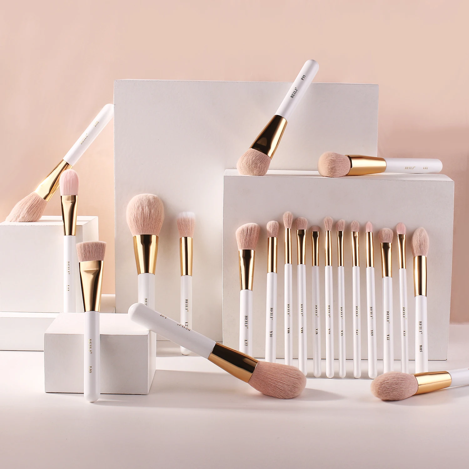 BEILI High Quality Wholesale custom professional white makeup brushes foundation concealer blending brush set makeup with logo