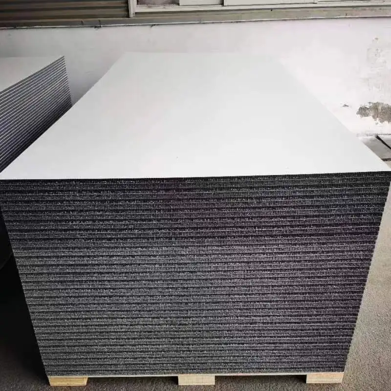 China factory wholesale waterproof reusable durable plastic construction material concrete board hollow pp formwork