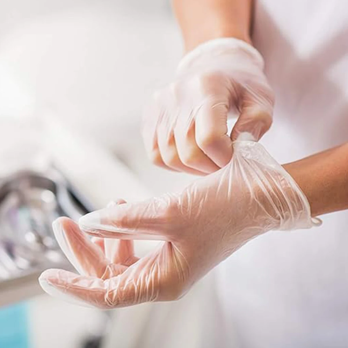 Disposable Vinyl Synthetic Exam Gloves Cleaning PVC Hand Gloves Powder Free Latex Free For Household Food Safe Hairdressing Pets