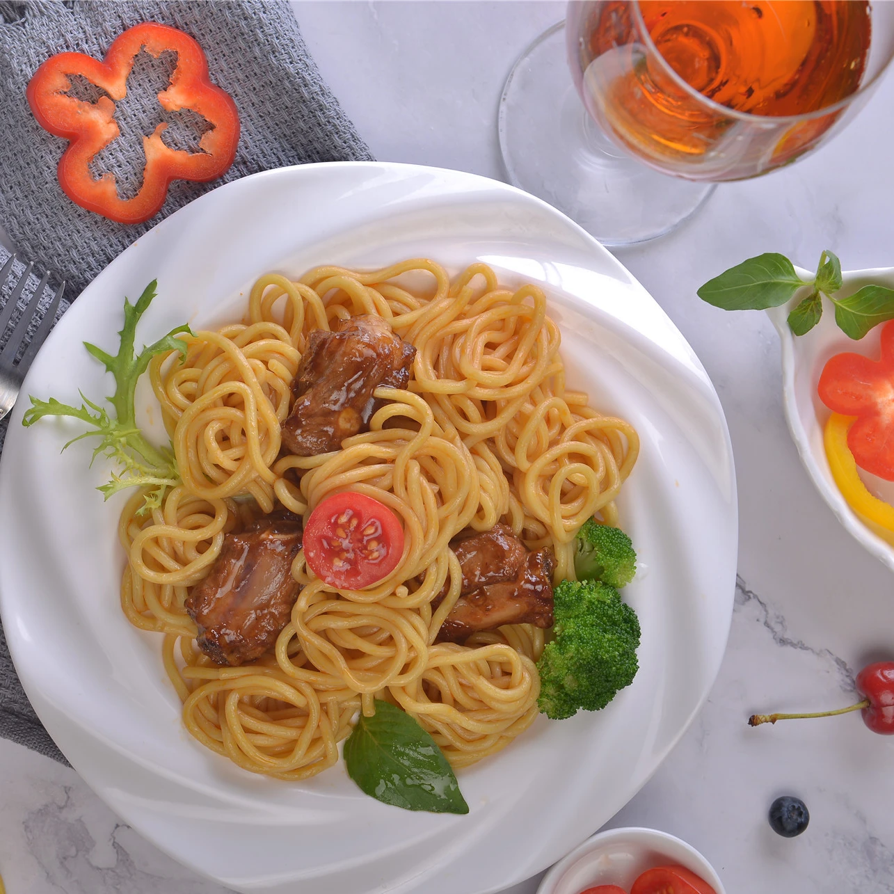 OEM family packaging ramen instant noodle and  korean noodle