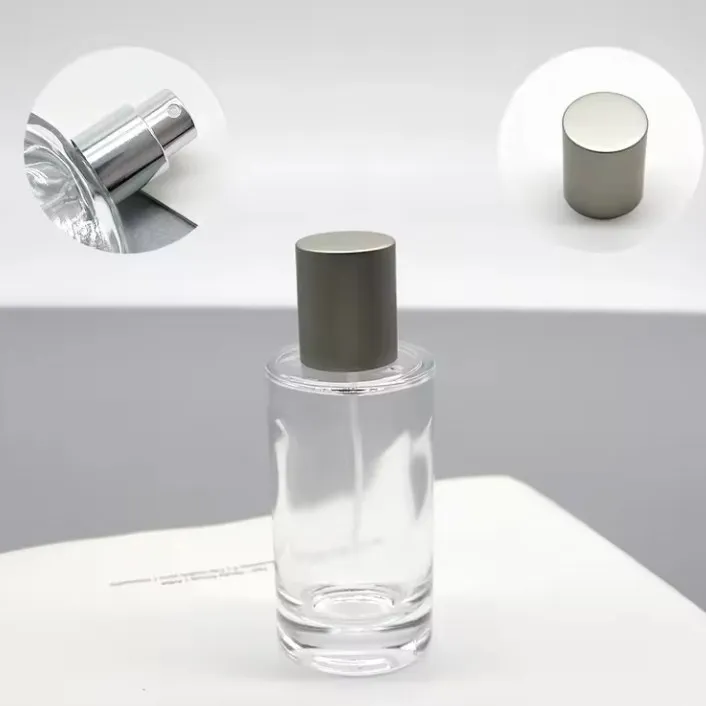 luxury 30ml 50ml blue Square Fancy Customize Color Empty Botella De Atomizer Glass Custom Perfume Bottle With Pump Spray