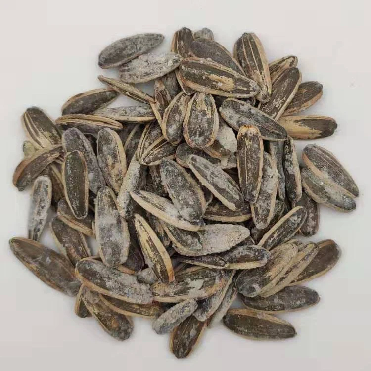 
roasted and salted sunflower seeds 