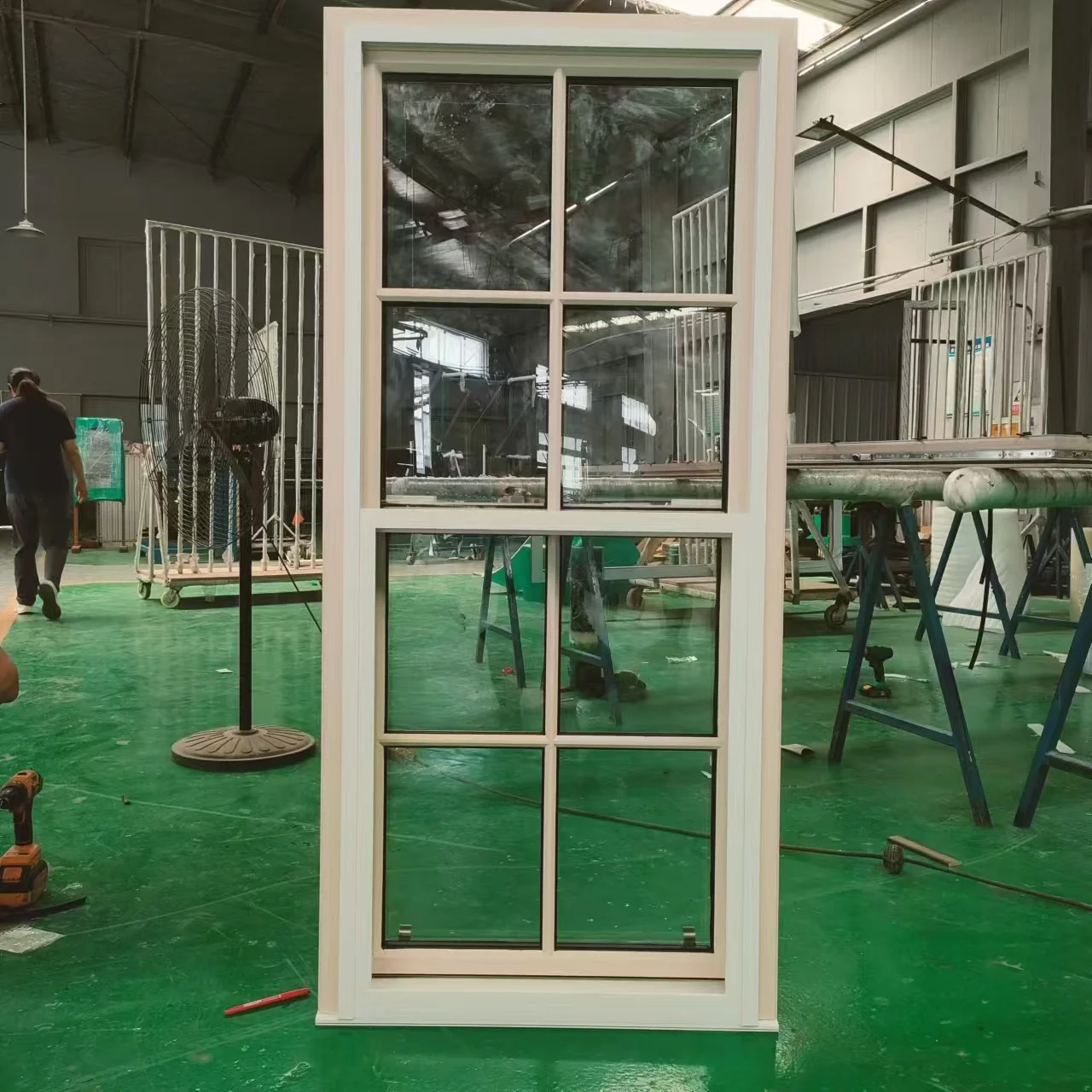 Solid wood  up and down sliding window American style double hung window with grille design