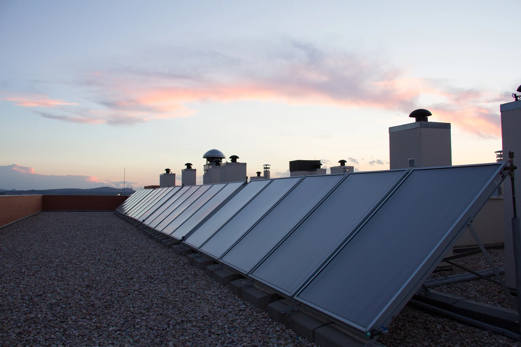 UNP-FP04 Self-cleaning Glass Solar Thermal Flat Plate Solar Collector