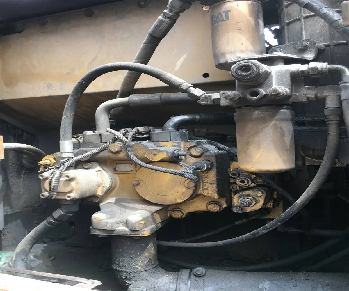 Подержанный экскаватор CAT 330D в 2018 также имеет 312D/L 320D/L 324D/L (запросите больше)