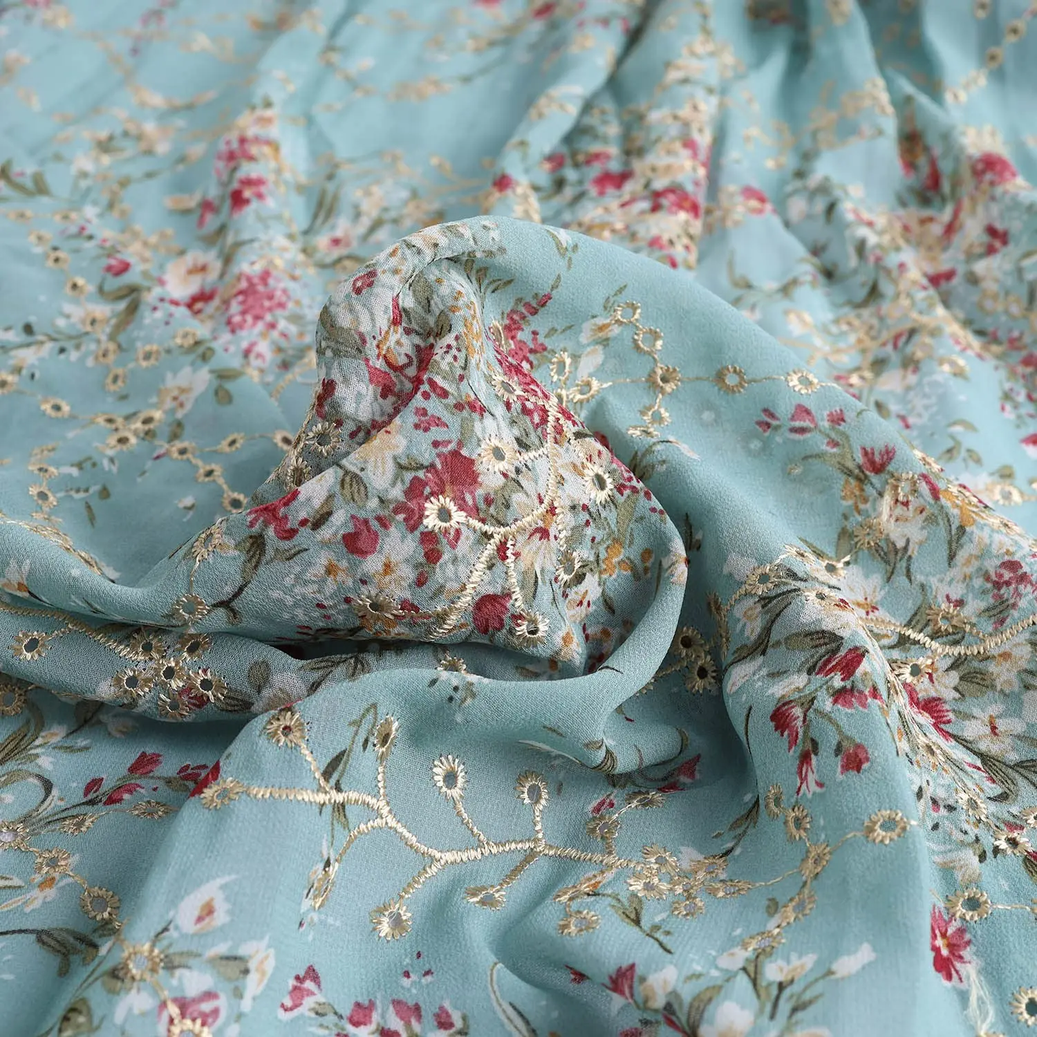 Wholesale Embroidered Soft Chiffon Fabric 100% Polyester Drape Floral Printing Embroidery Dresses Garment Chiffon Fabrics