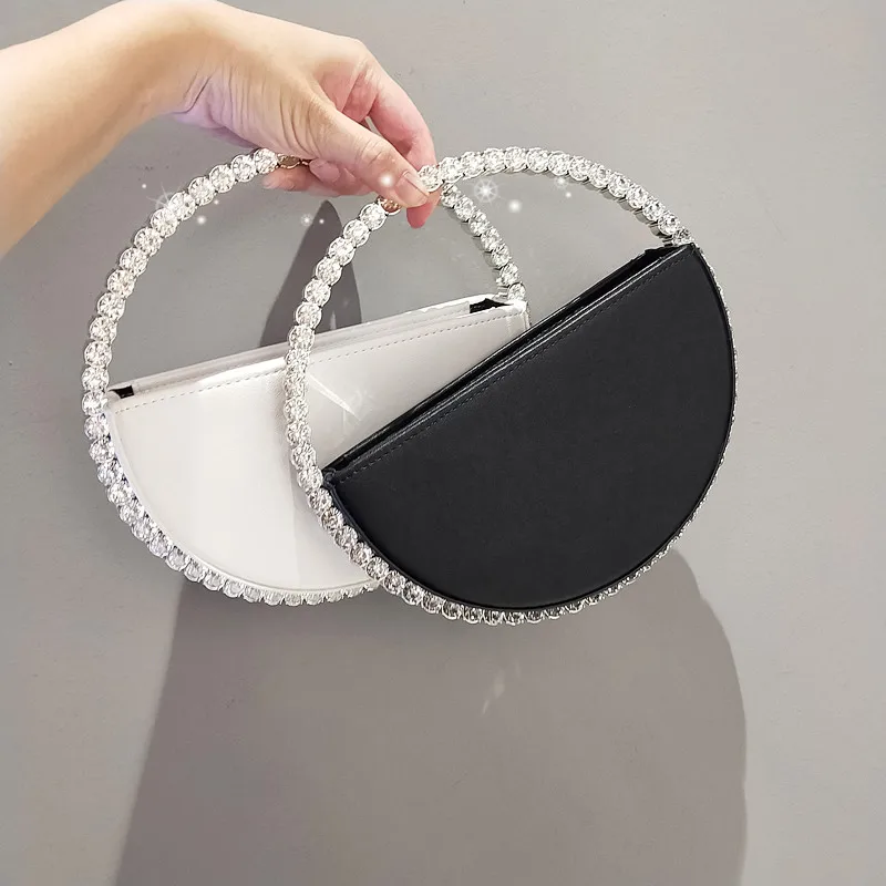 Wholesale PU Diamonds Women Evening Bag luxury design Cute Heart Shape Clutch Purses Bag