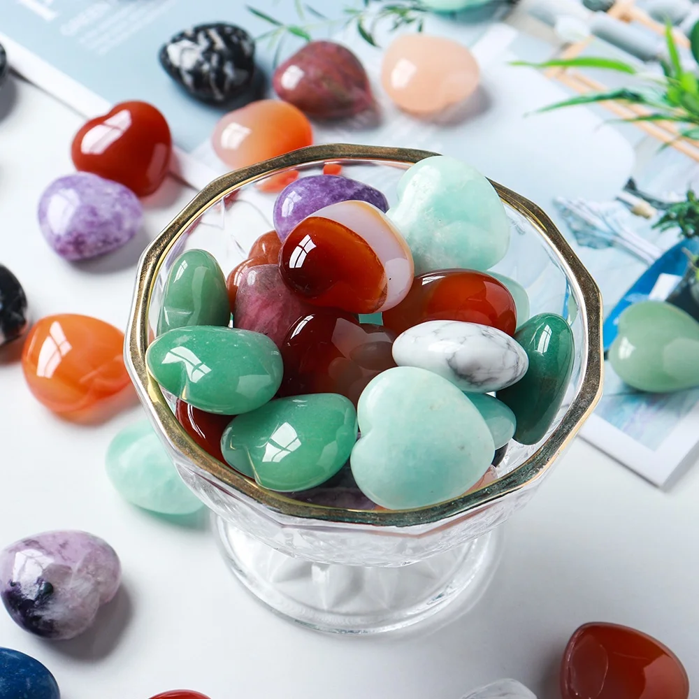 Hand-carved natural stone wholesale crystal heart available for selling