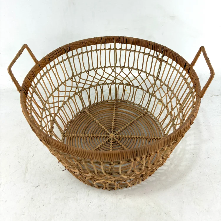 Kid Toys And Home Hotel Storage Stylish Hot Selling Handwoven Rattan Storage Basket With Cross Design And Sturdy Handles