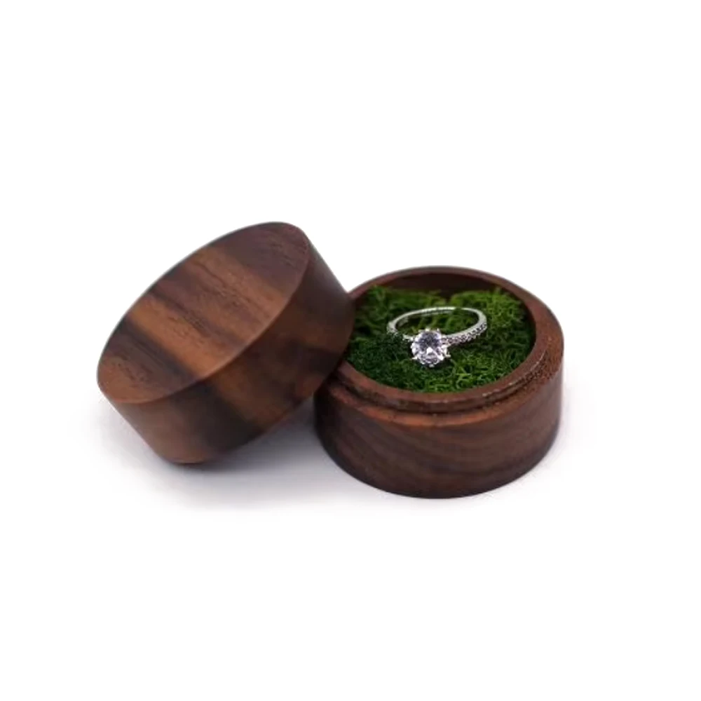 1 шт. деревянная коробка с гравировкой