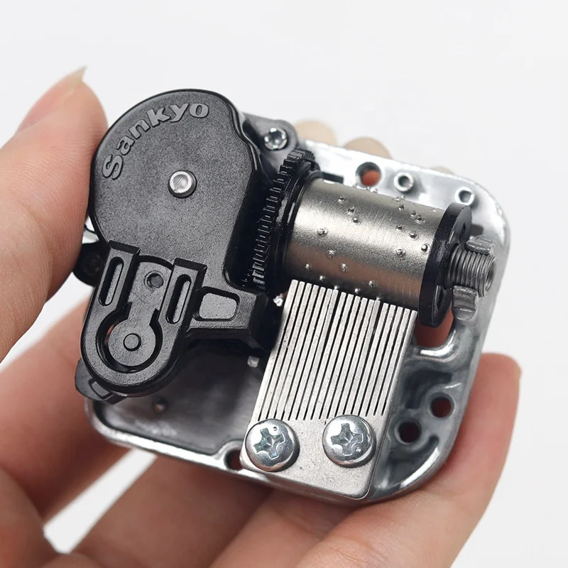Ever Bright Factory Wholesale Sankyo 18 Tones Wind Up Music box Mechanism Wind up Music Box Movement