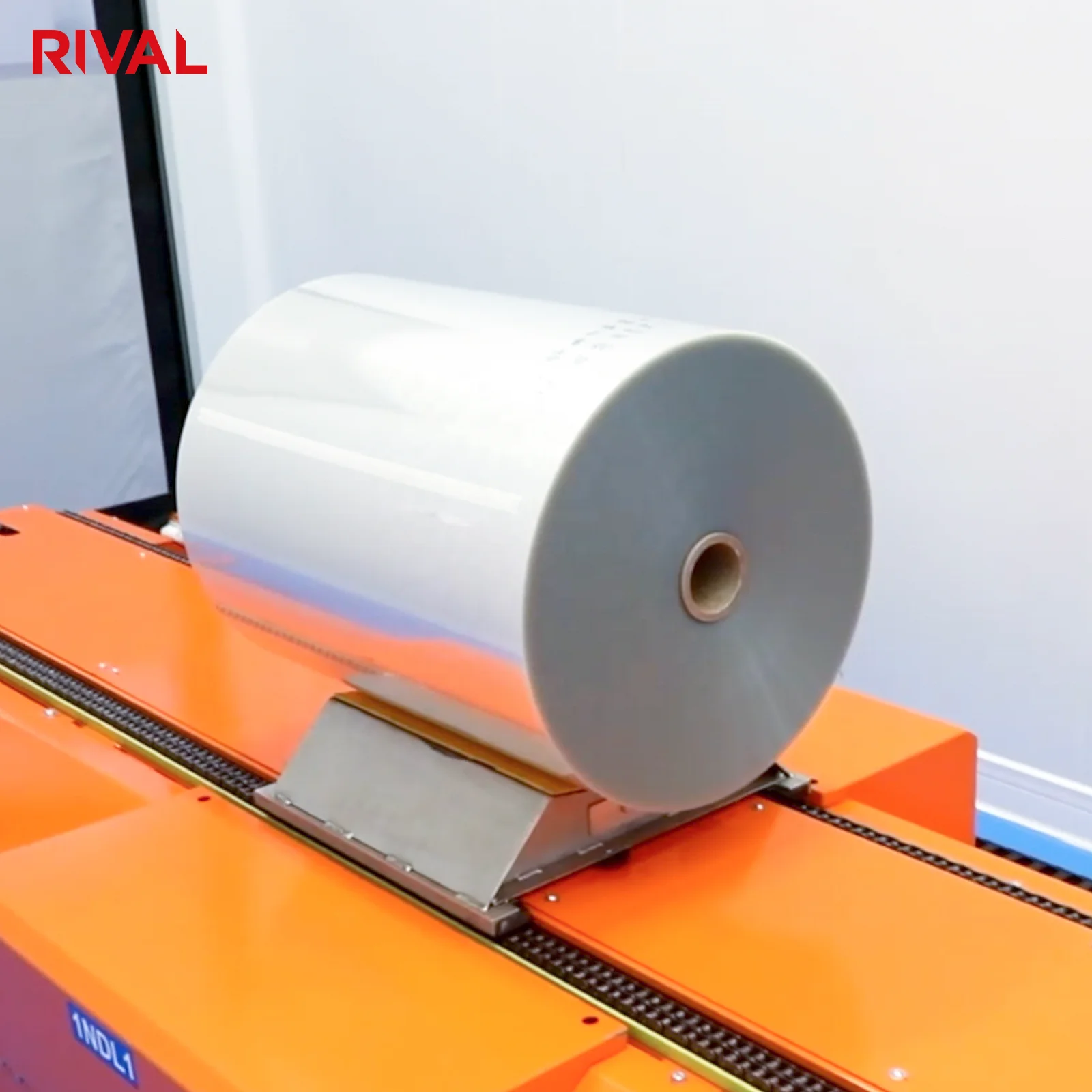 Factory Supply Clear BOPET Film Roll Transparent Film for Lamination and Food Packaging
