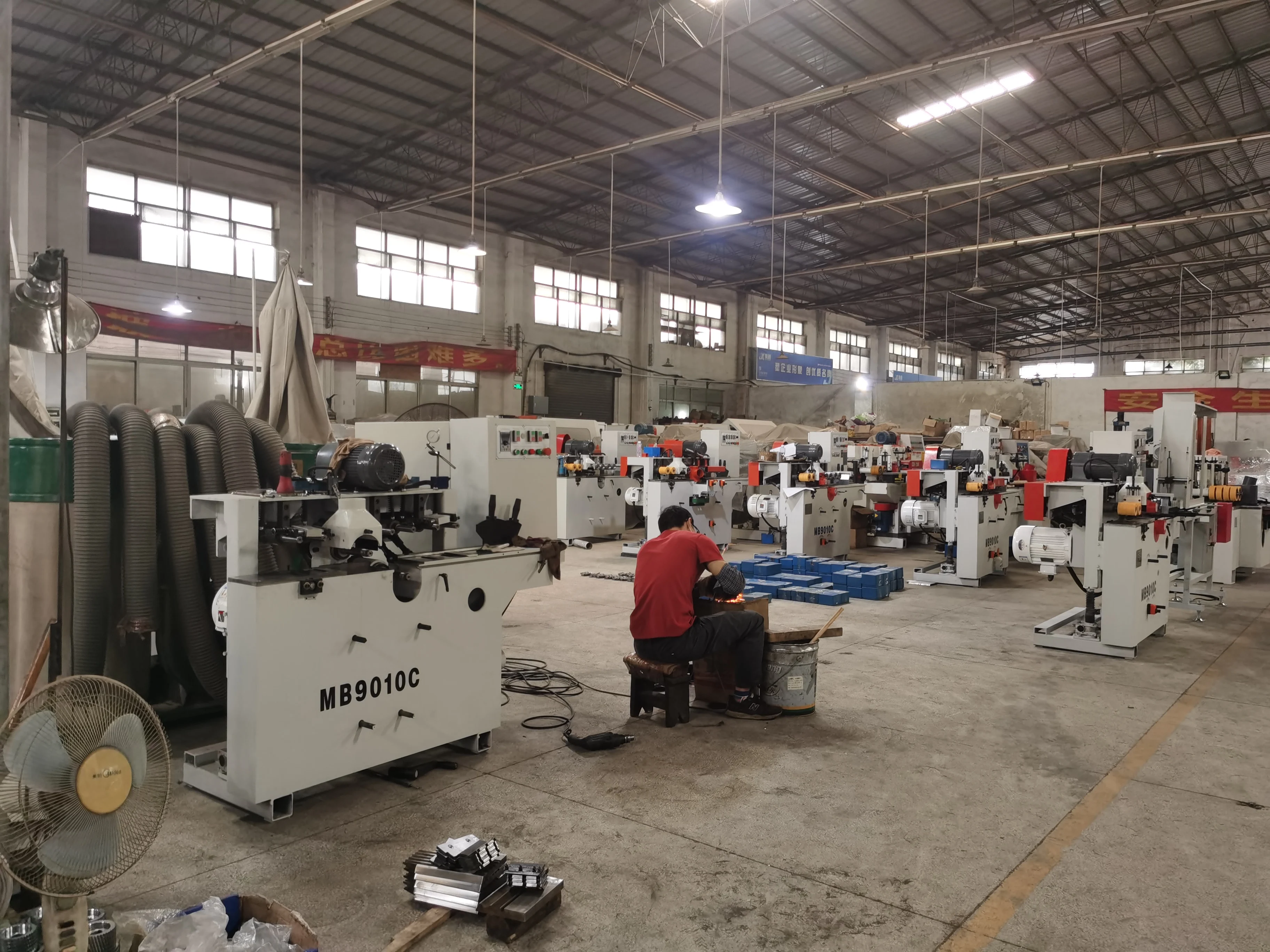 Wood rounding rod shovel handle making machine MB9010T