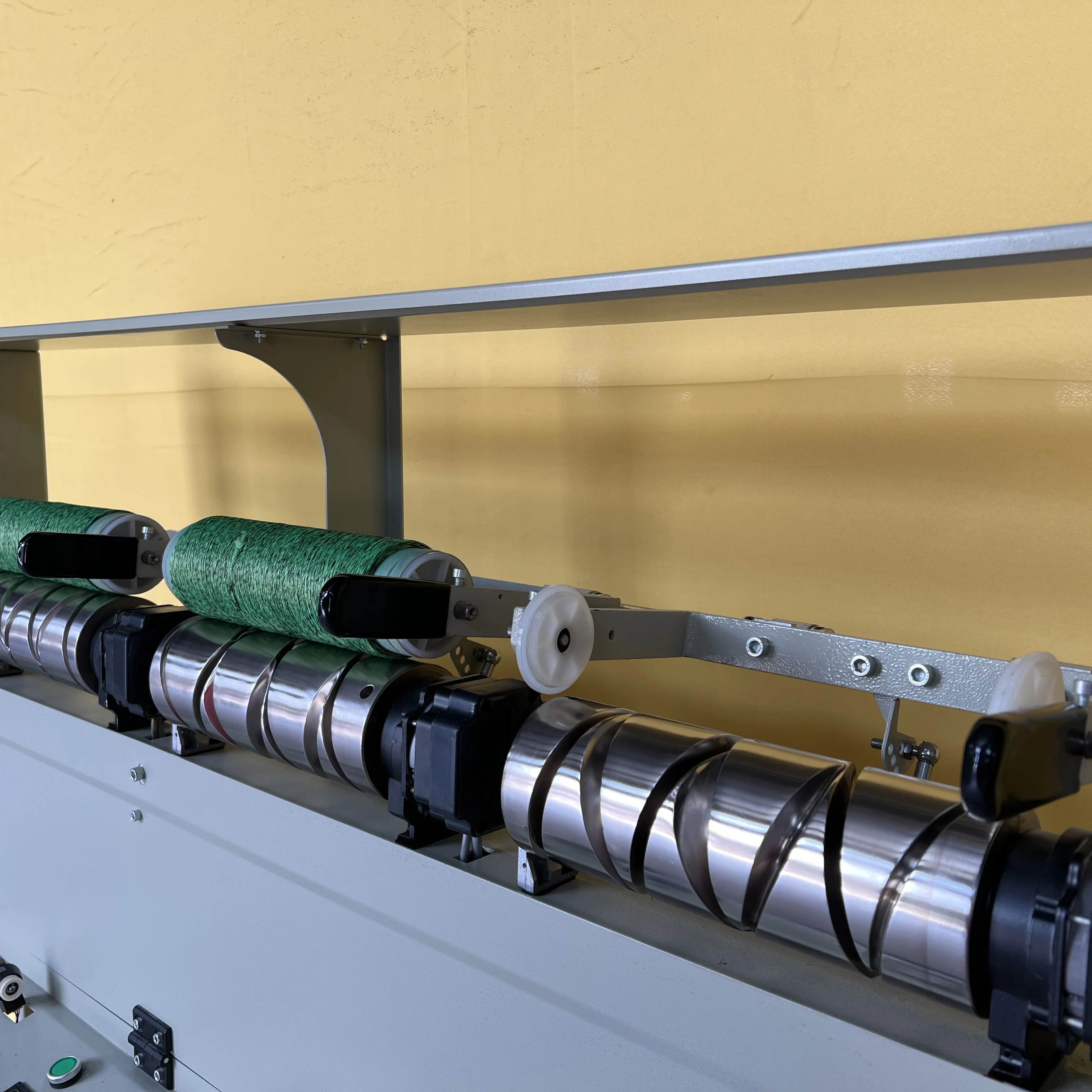 Xindawei Good Quality Factory Directly Twister Drum Pp Twisting Machine Yarn Twisters For Slitteed Film