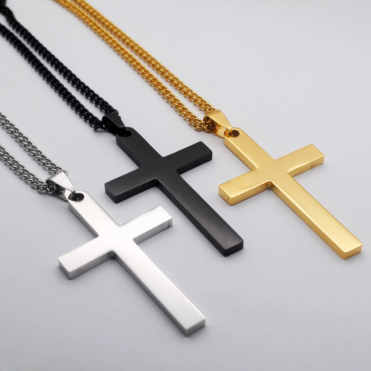 OEM Fashion Jewelry High Polished Gold Black Simple Stainless Steel Pendant Necklace With Cross