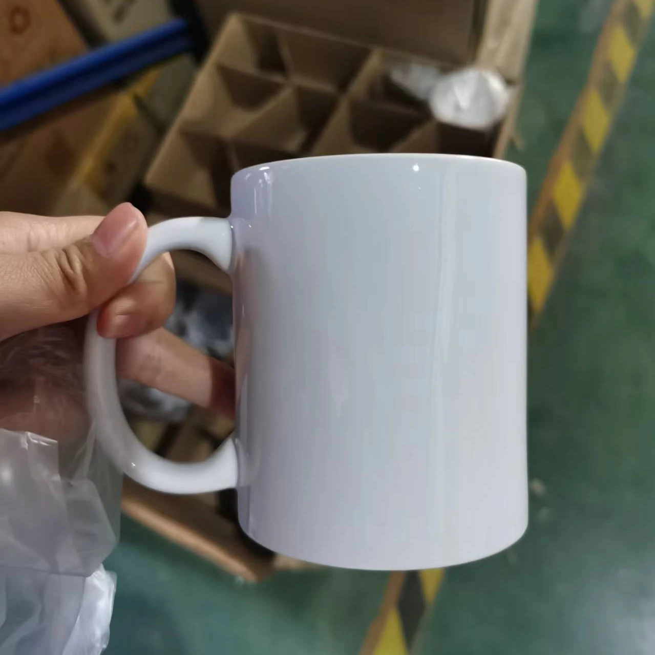 A grade 11oz sublimation coated white ceramic blank mugs Wholesale