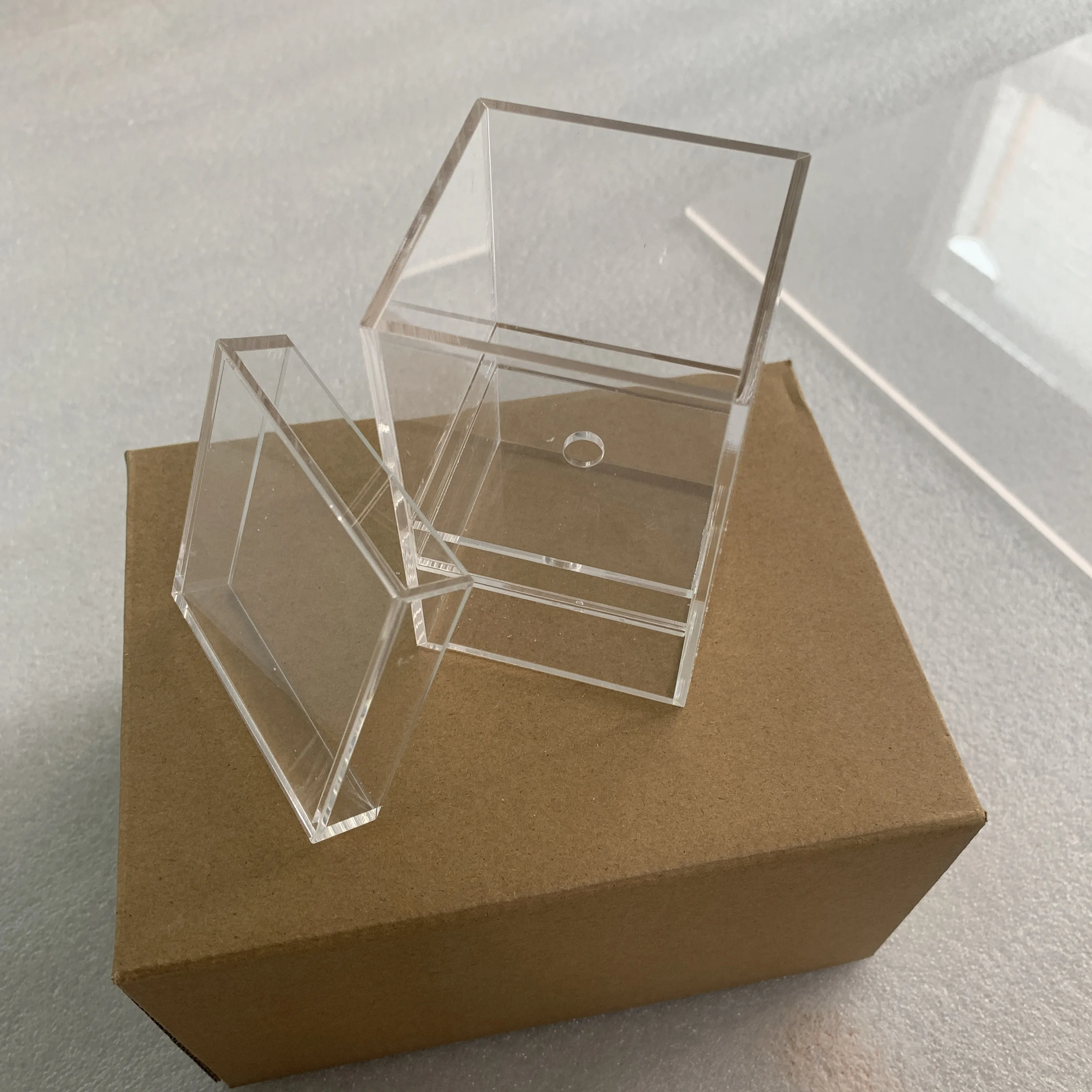 High Quality Waterproof Roses In Acrylic Box Gift Preserved Flower Acrylic Rose Box With Drawer Eternal Roses In Acrylic Box