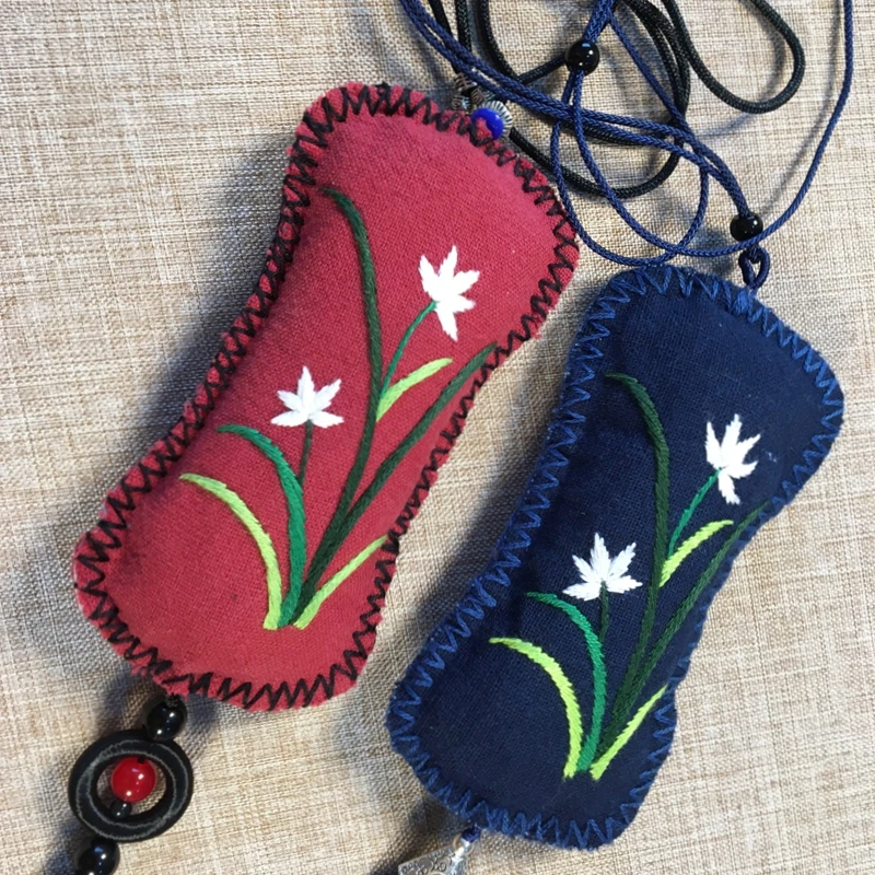 Handmade wearable sachet practical mugwort orchid fragrance bag outdoor portable mosquito repellent sachet