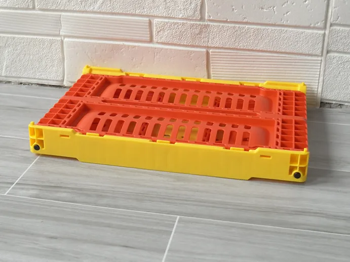 300*200*120MM  PP Warehouse Moving  collapsible Crate Recyclable Storage Box with Mesh Design Stackable  Plastic Basket on desk