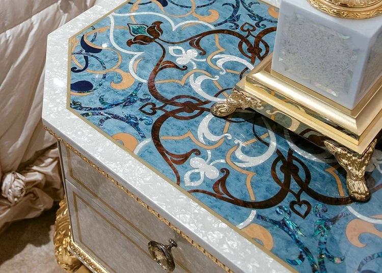 Antique design solid wood bedroom set  and dresser with mirrored  luxury bed furniture