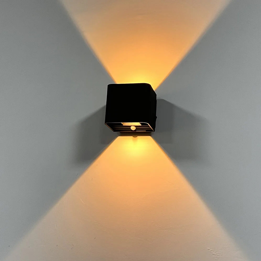 QF-248 Nordic Wall Light Waterproof Outdoor Porch Garden LED Wall Sconces Lighting Minimalist Wall Lamp