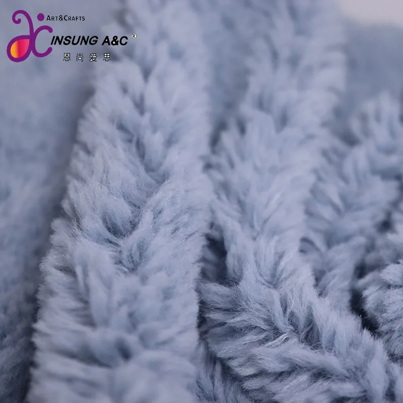 100% Polyester Wool Knit Pure Color Yarn Dyeing Fashion Winter Clothing Design Trend Fabric