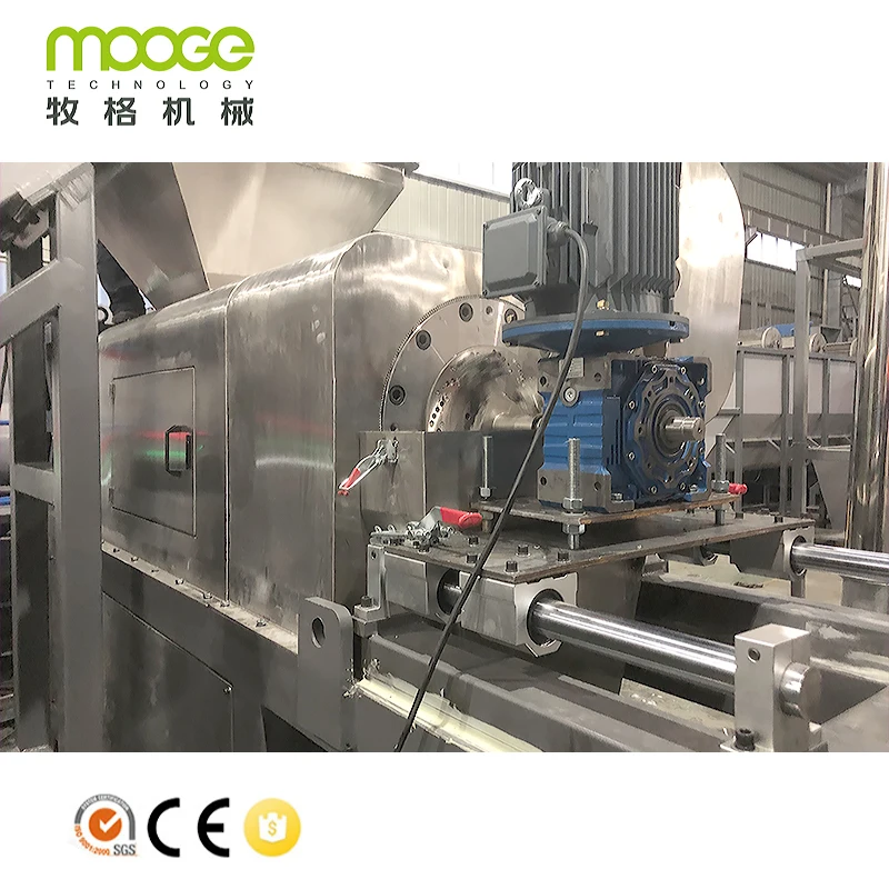 Waste PP PE Film Bag Recycling Plastic Granule / Pellet Squeezer Dryer