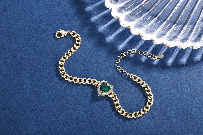 Natuna Hip Hop Jewelry Cuban Bracelet Brass Gold Plated  Heart Zircon Bracelet Luxury Bracelet For Party And Club